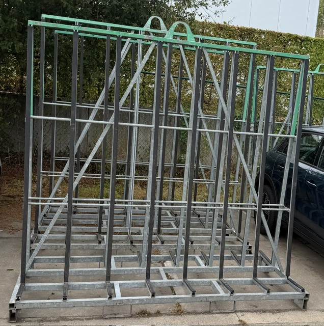 HAN-094 A - frame galvanised